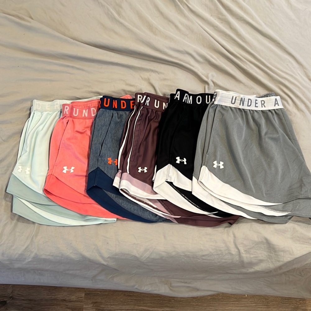 6 pairs of Under Armour Shorts - XXL